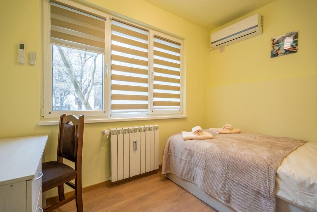 Top Location Central New & Spacious 3 Bdr Apt Medical Academy Sofia Eksteriør billede